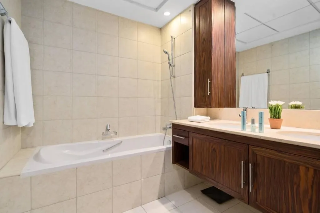 Spectacular Burj & Fountain View - Luxurious 3 Bedrooms & Maids Room - The Residences Dubai Apartment