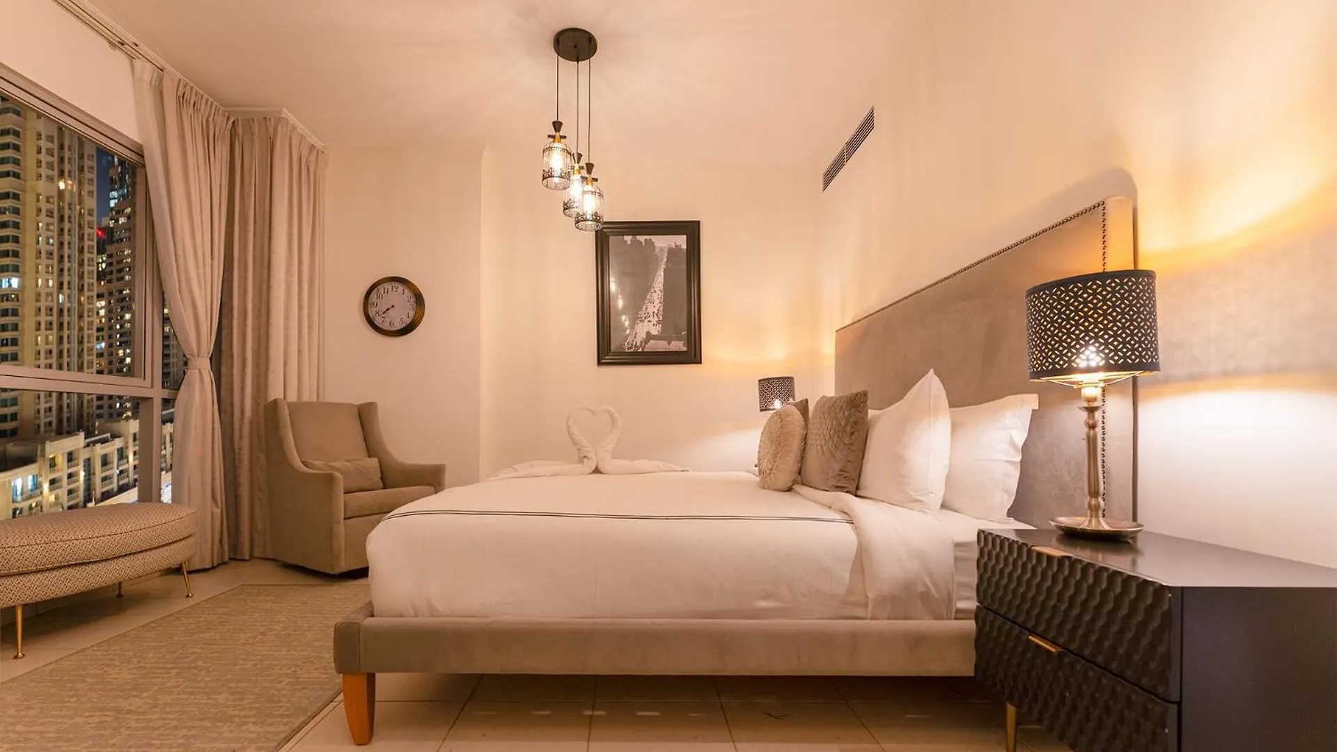 Apartment Spectacular Burj & Fountain View - Luxurious 3 Bedrooms & Maids Room - The Residences Dubai
